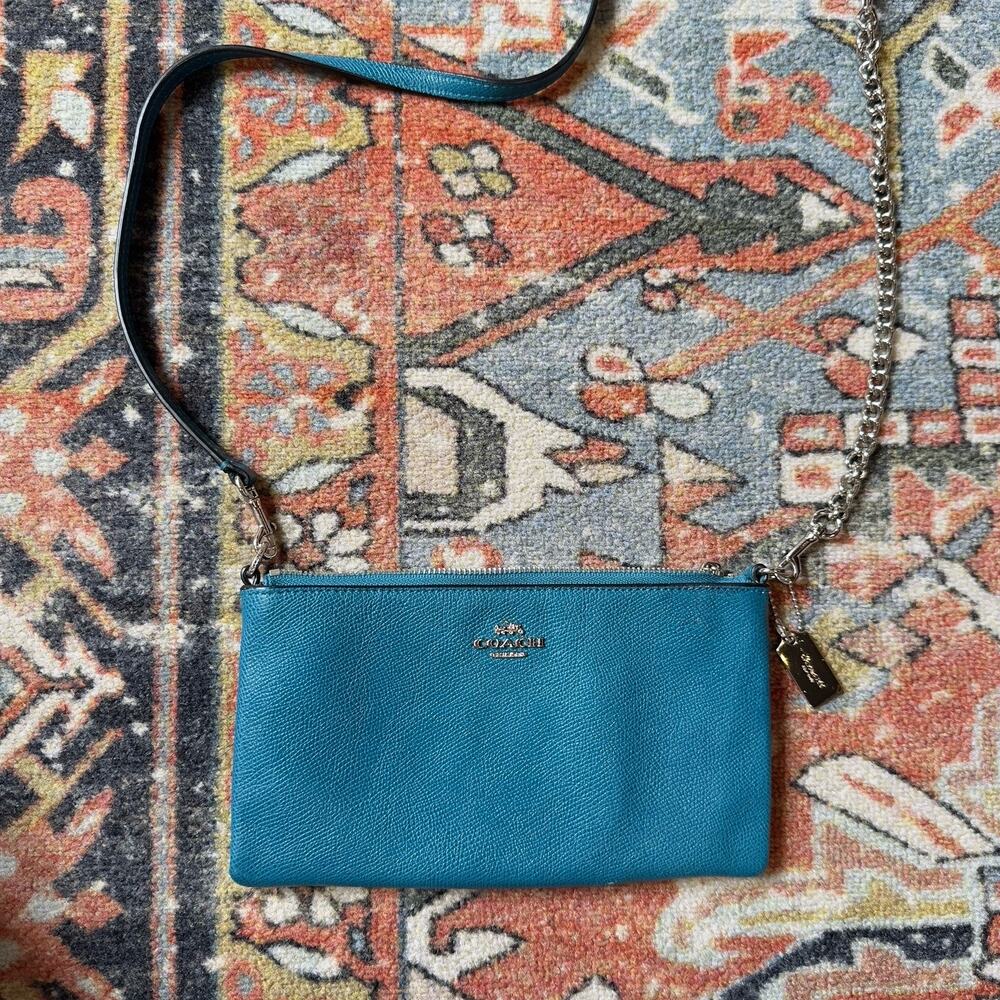 Coach Teal Blue Leather Zip Wristlet Crossbody Bag F1481 52385 Silver Chain